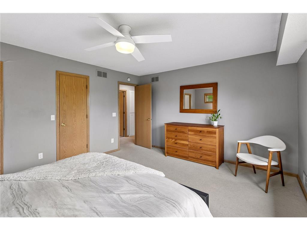 1433 Appaloosa Trail Eagan MN 55122 7080756 image28