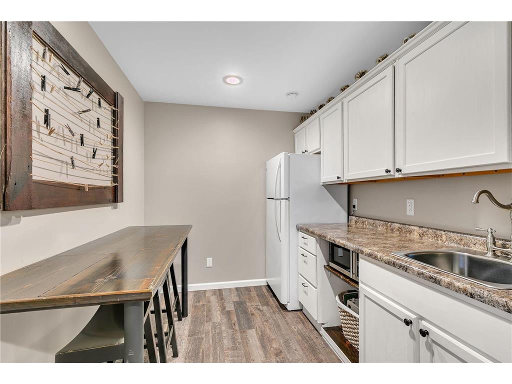 1433 Riverside Avenue N Sartell MN 56377 7092493 image17