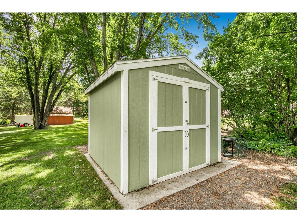 1433 Riverside Avenue N Sartell MN 56377 7092493 image28
