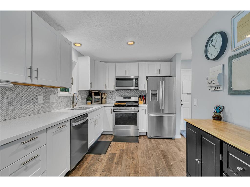 1433 Riverside Avenue N Sartell MN 56377 7092493 image8