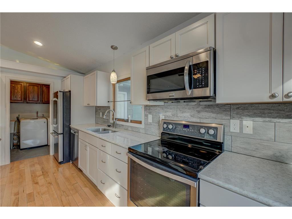14334 Upper 56th Street N Oak Park Heights MN 55082 6826509 image1