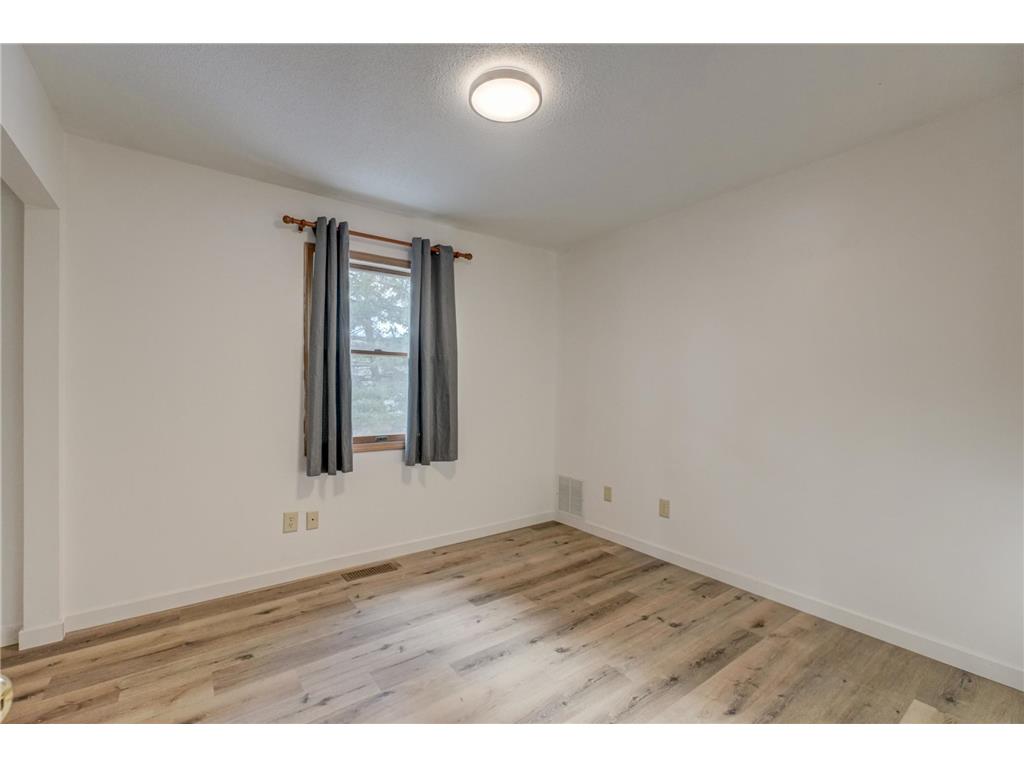 14334 Upper 56th Street N Oak Park Heights MN 55082 6826509 image12
