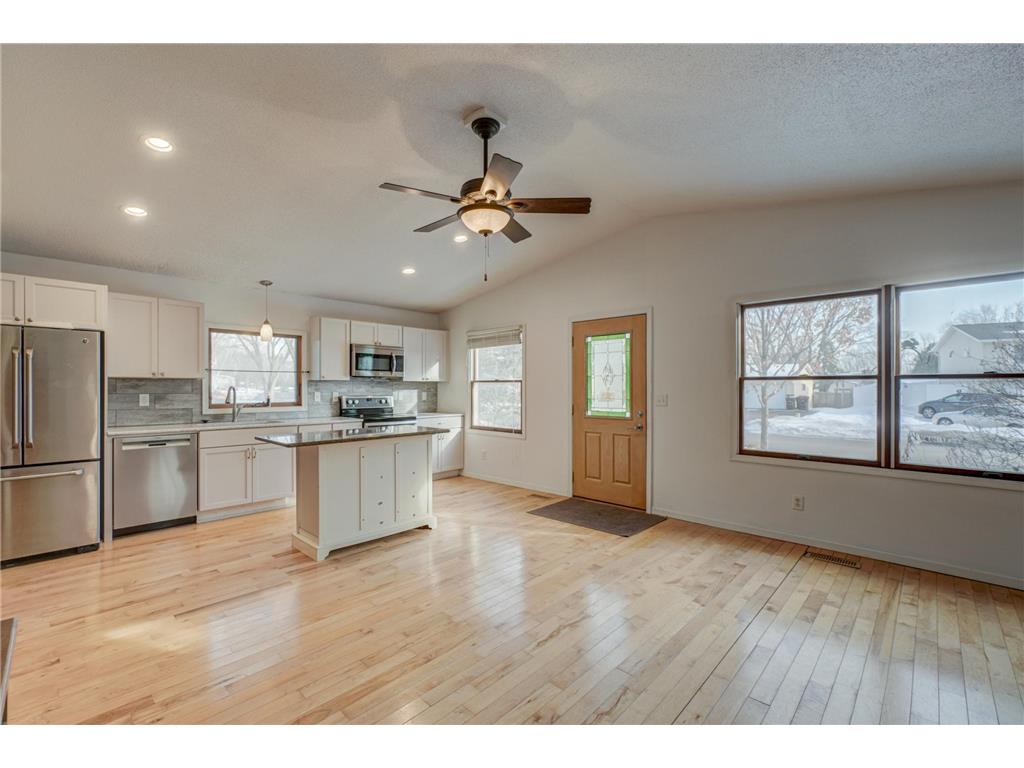 14334 Upper 56th Street N Oak Park Heights MN 55082 6826509 image3
