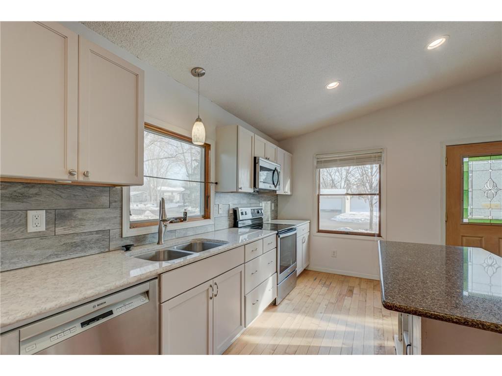 14334 Upper 56th Street N Oak Park Heights MN 55082 6826509 image9