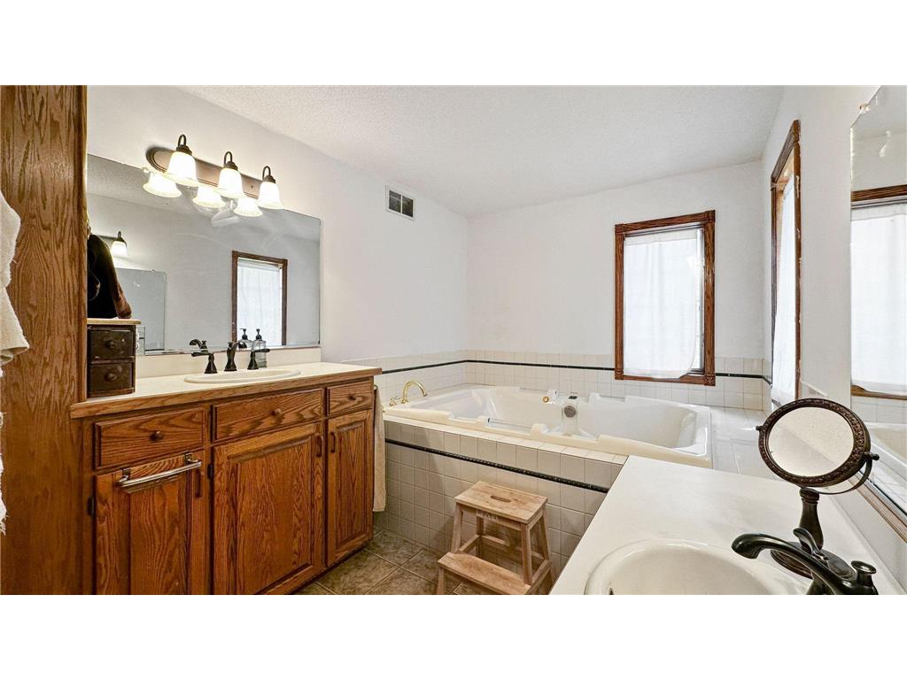 1434 105th Avenue Amery WI 54001 - Balsam Lake 7066906 image78