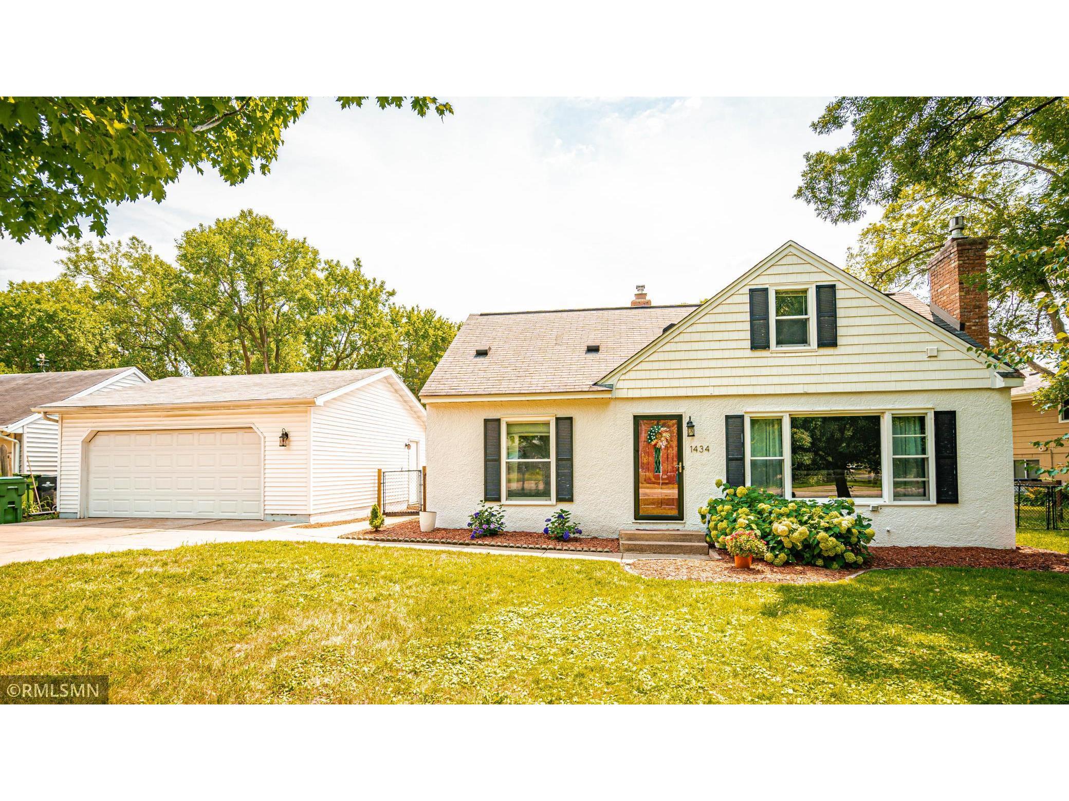 1434 County Road E W, Arden Hills, MN, 55112 MLS 6028242 Edina Realty