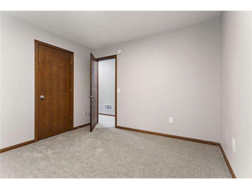 1434 Eastlake Drive Chaska MN 55318 7111238 image28
