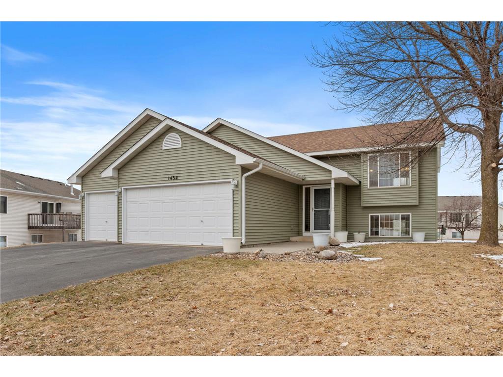 1434 Sparrow Road Waconia MN 55387 7029610 image1