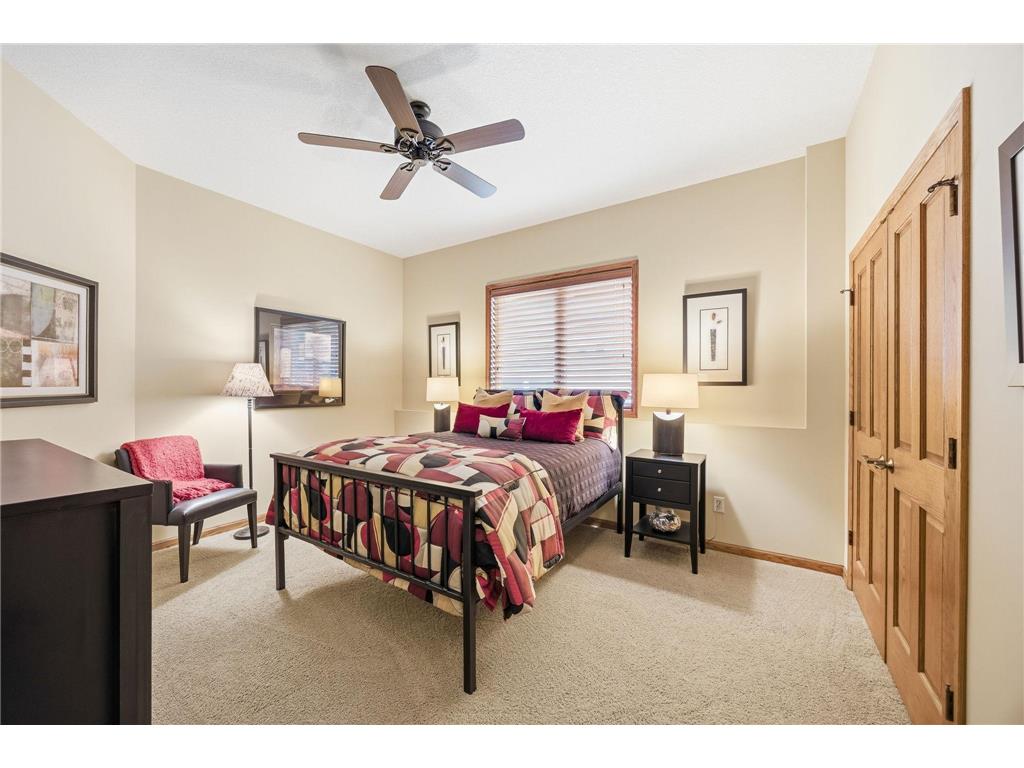 14340 56th Avenue N Plymouth MN 55446 - Pomerleau 7075042 image32