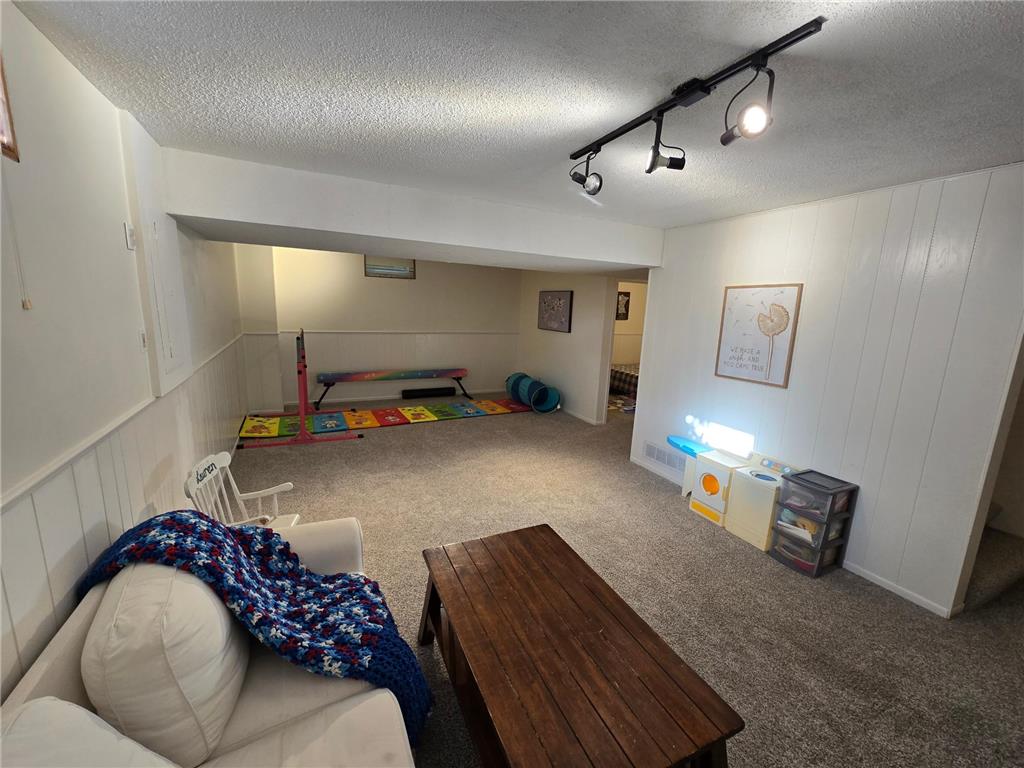 1435 138th Avenue NW Andover MN 55304 7084057 image33