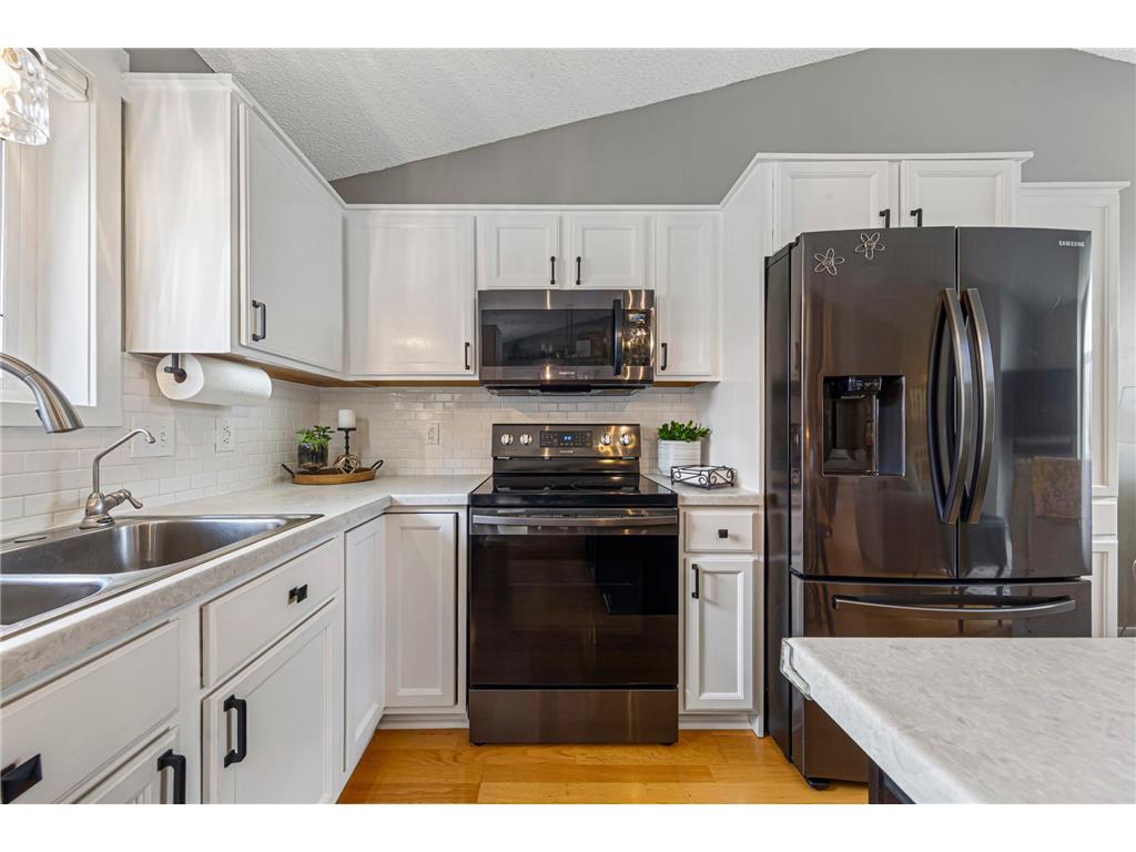 1435 Springwood Lane Faribault MN 55021 7060914 image23