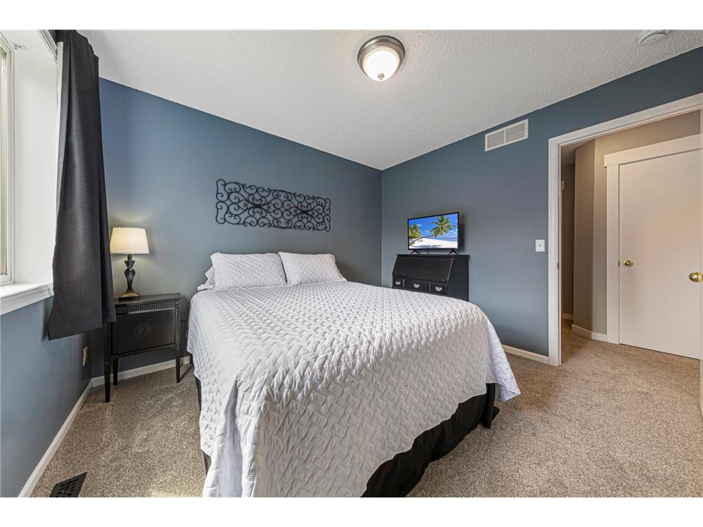 1435 Springwood Lane Faribault MN 55021 7060914 image28