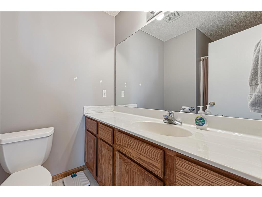 1435 Springwood Lane Faribault MN 55021 7060914 image33