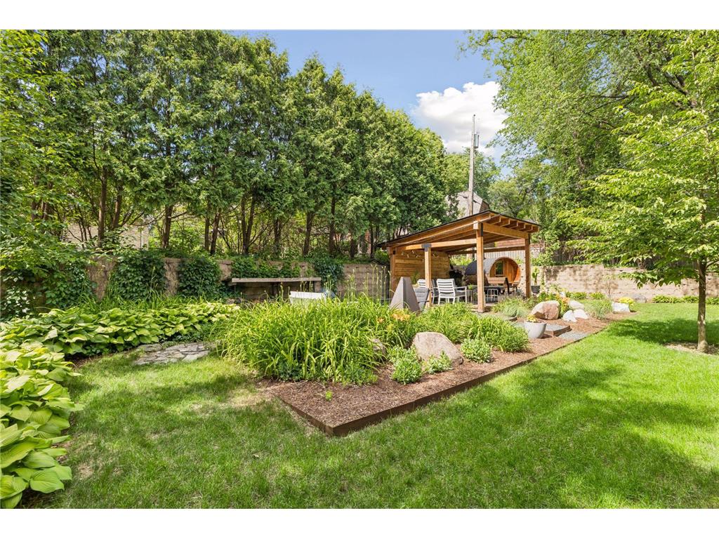 1435 Tyrol Trail Golden Valley MN 55416 7086880 image35