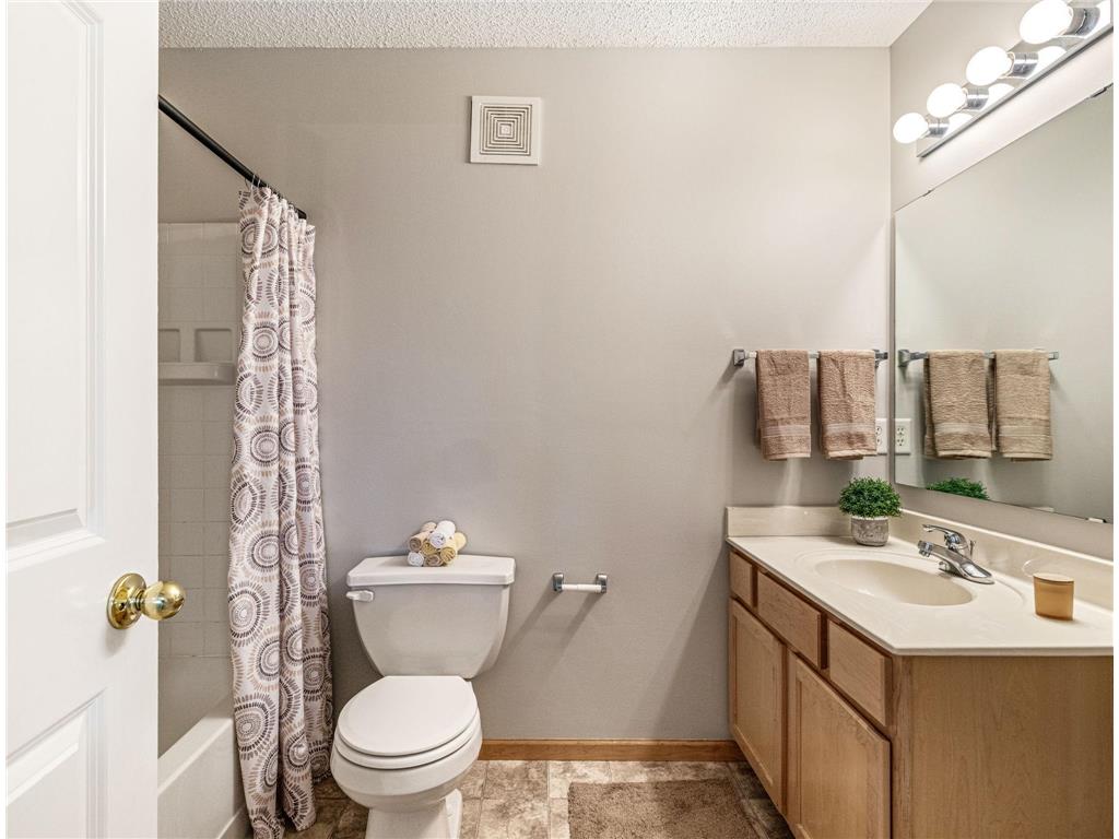14351 Bentley Way Rosemount MN 55068 6815608 image17