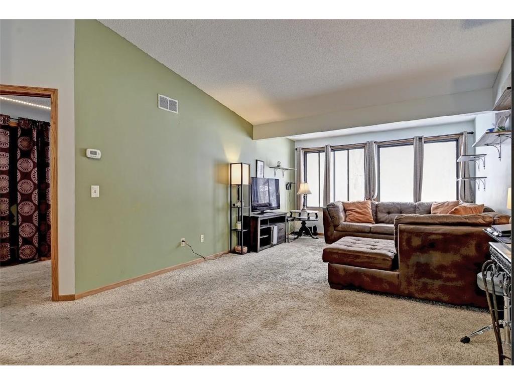 14351 Glenda Drive Apple Valley MN 55124 6818685 image10