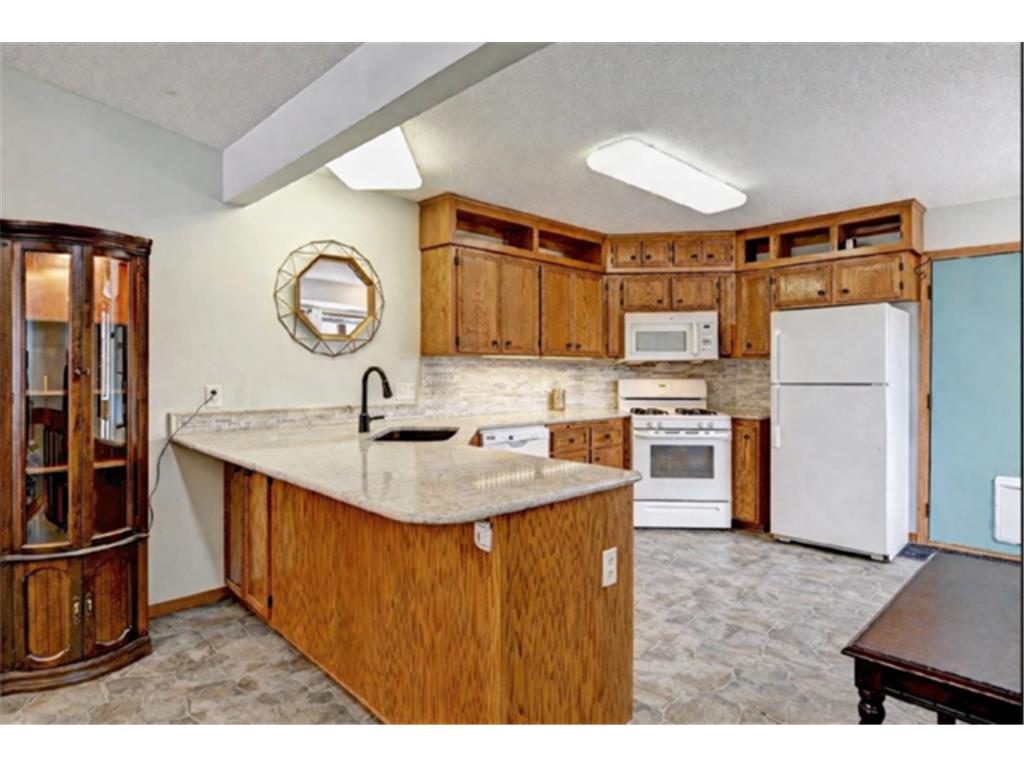 14351 Glenda Drive Apple Valley MN 55124 6818685 image4