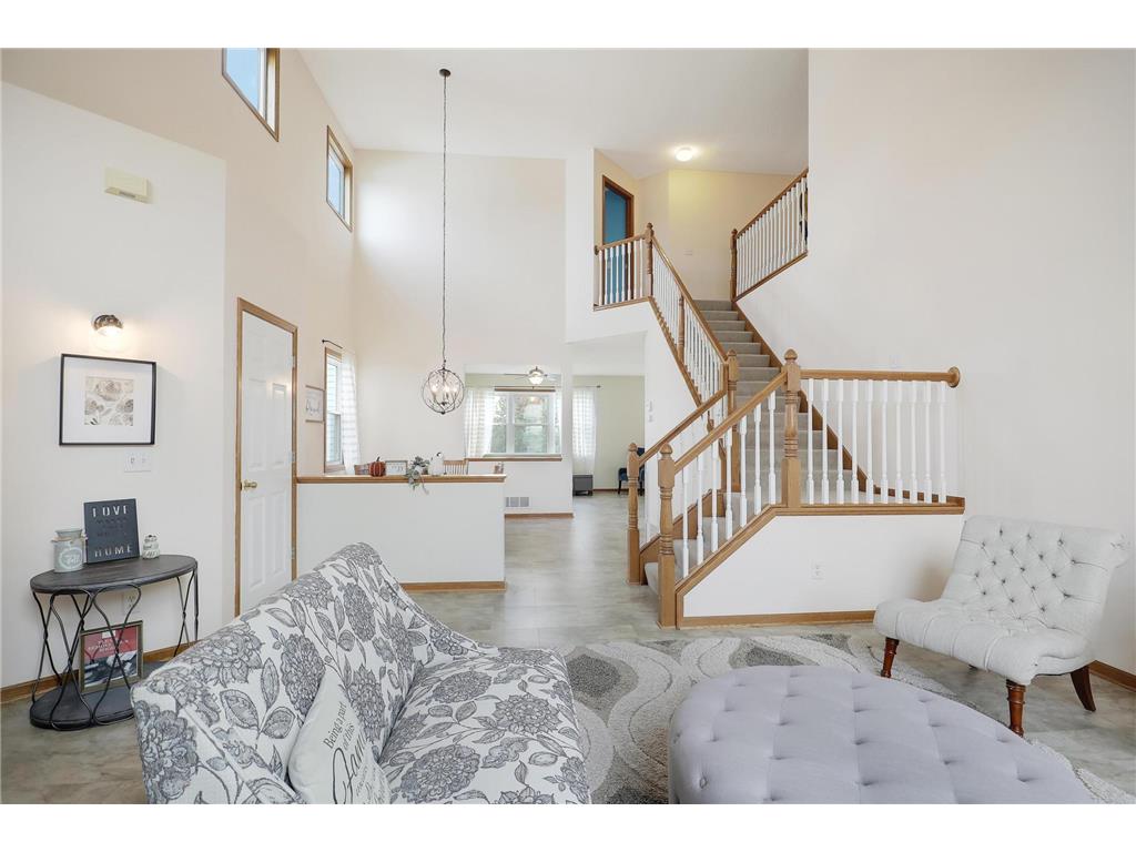 14352 Bentley Way, Rosemount, MN, 55068 MLS 7408273 Edina Realty