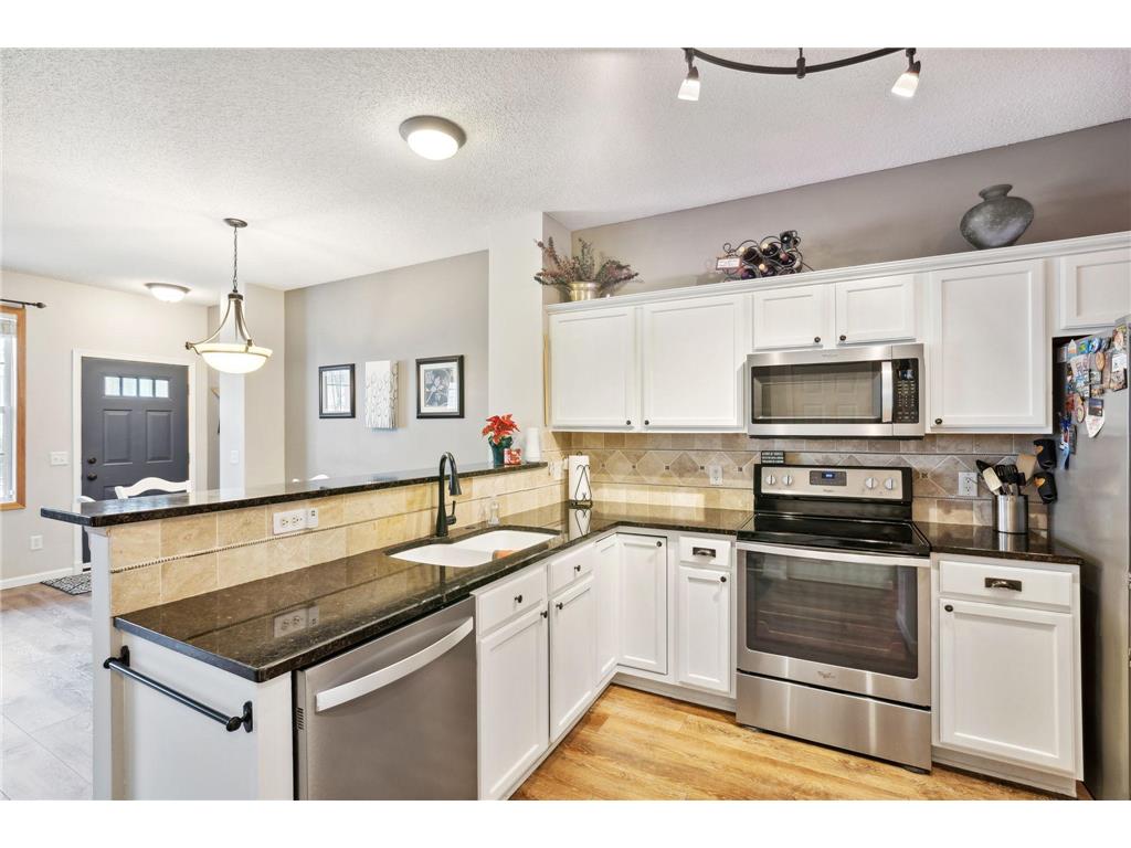 14353 Banyan Lane Rosemount MN 55068 6475107 image1