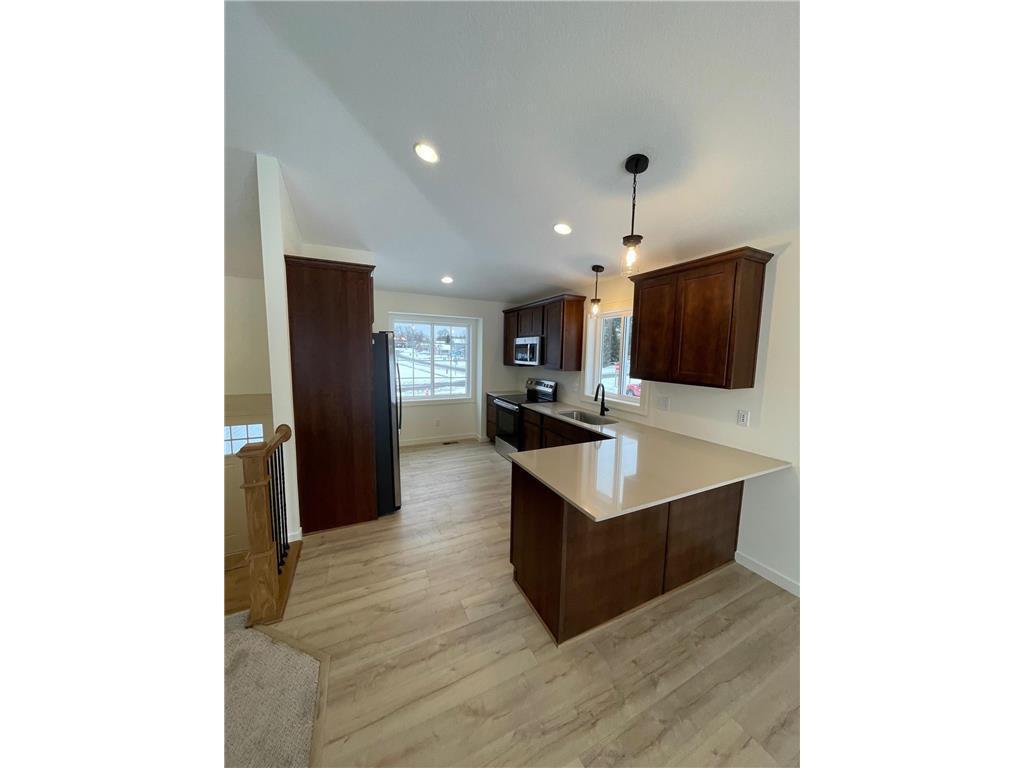 1436 34th Avenue SW Cambridge MN 55008 7082808 image2