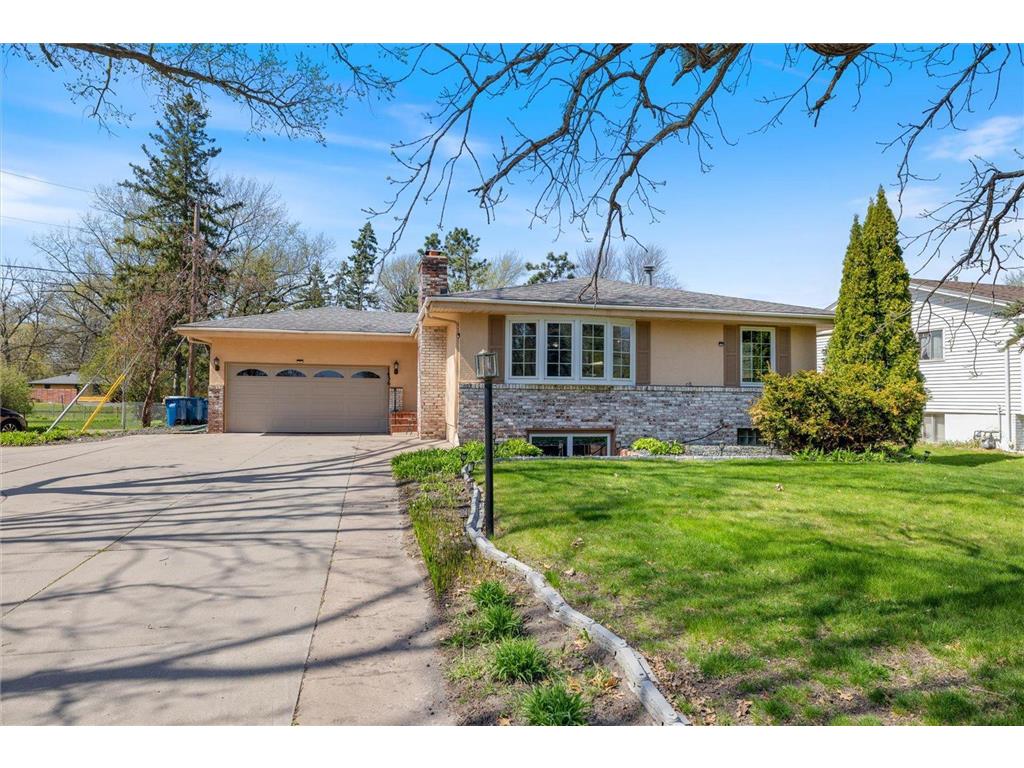 1436 E Old Shakopee Road Bloomington MN 55425 7056330 image2