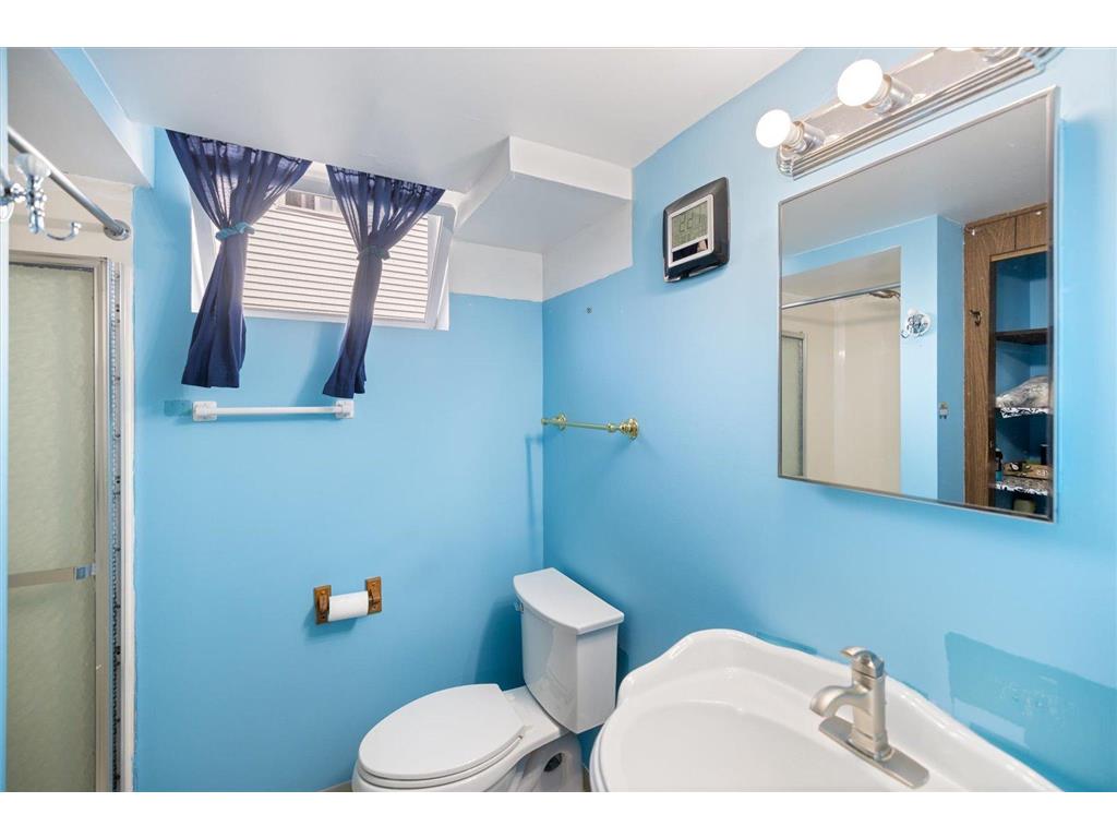 1436 E Old Shakopee Road Bloomington MN 55425 7056330 image25