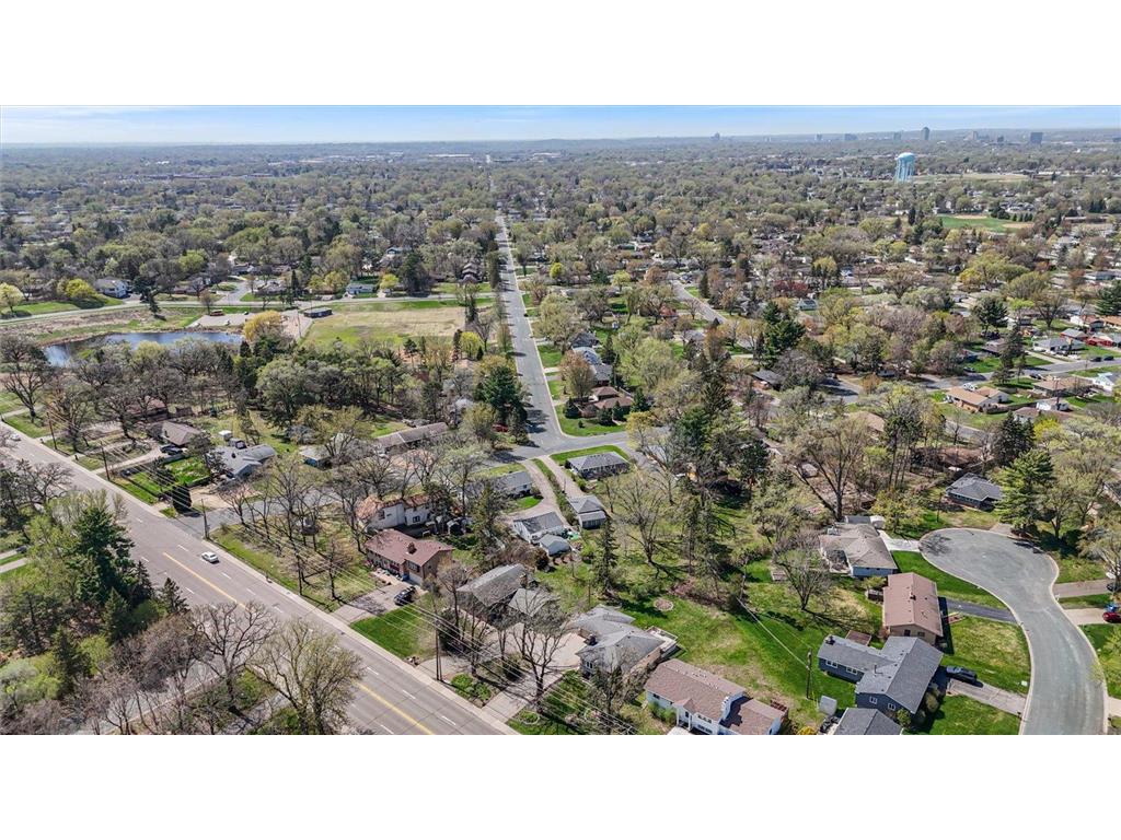 1436 E Old Shakopee Road Bloomington MN 55425 7056330 image31