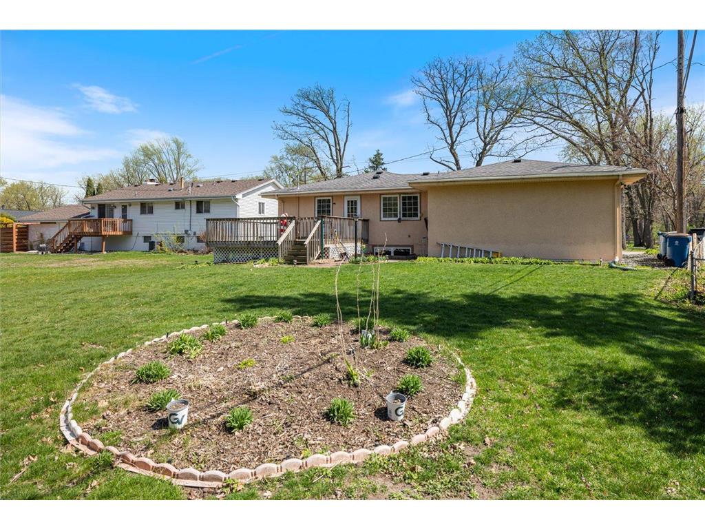 1436 E Old Shakopee Road Bloomington MN 55425 7056330 image33
