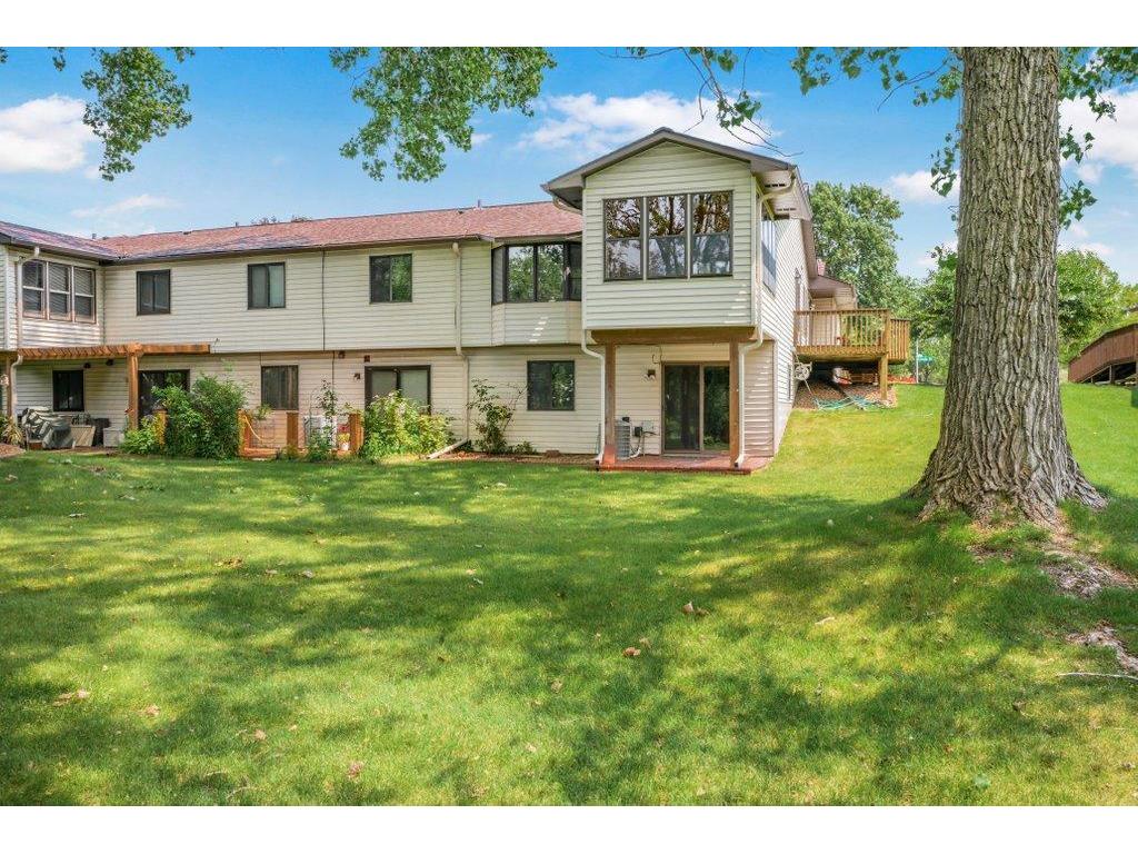 14369 Glenda Drive Apple Valley MN 55124 7103139 image1