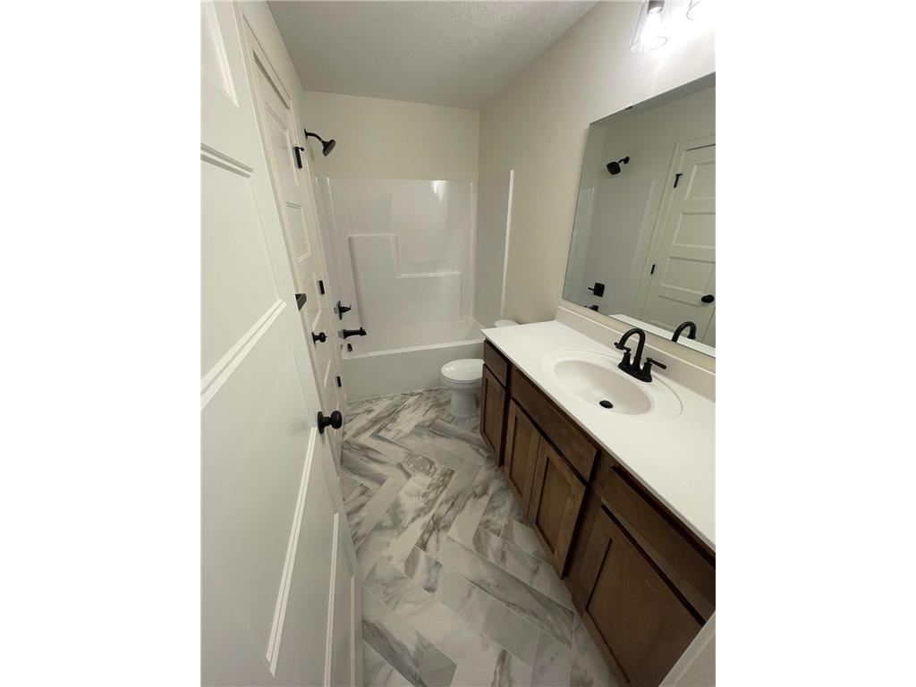 1437 34th Avenue SW Cambridge MN 55008 7011924 image5