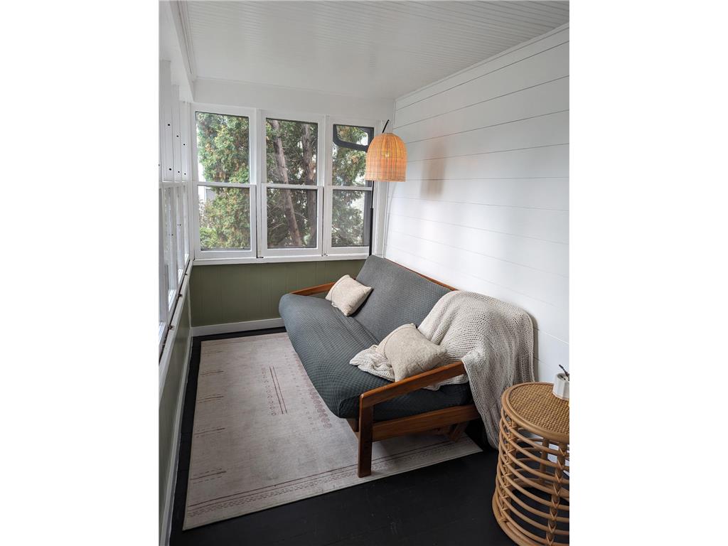 1437 Charles Avenue Saint Paul MN 55104 6708046 image1