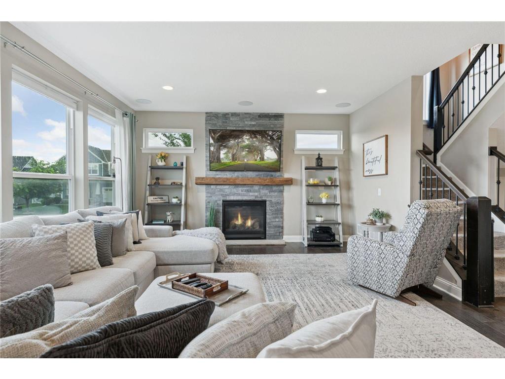 1437 Copper Hills Drive Carver MN 55315 6812688 image2