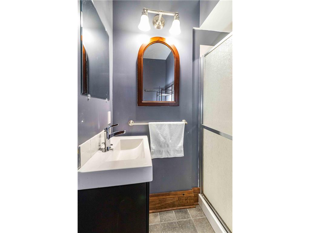 1437 Englewood Avenue Saint Paul MN 55104 7017287 image11