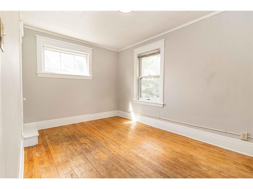 1437 Englewood Avenue Saint Paul MN 55104 7017287 image20