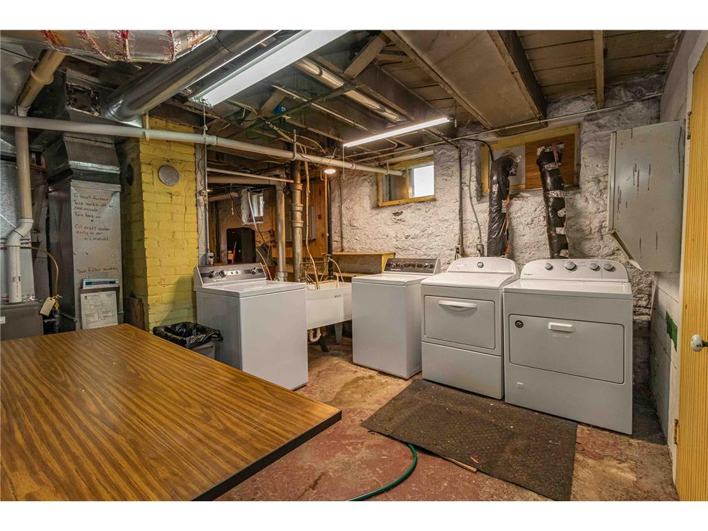 1437 Englewood Avenue Saint Paul MN 55104 7017287 image37