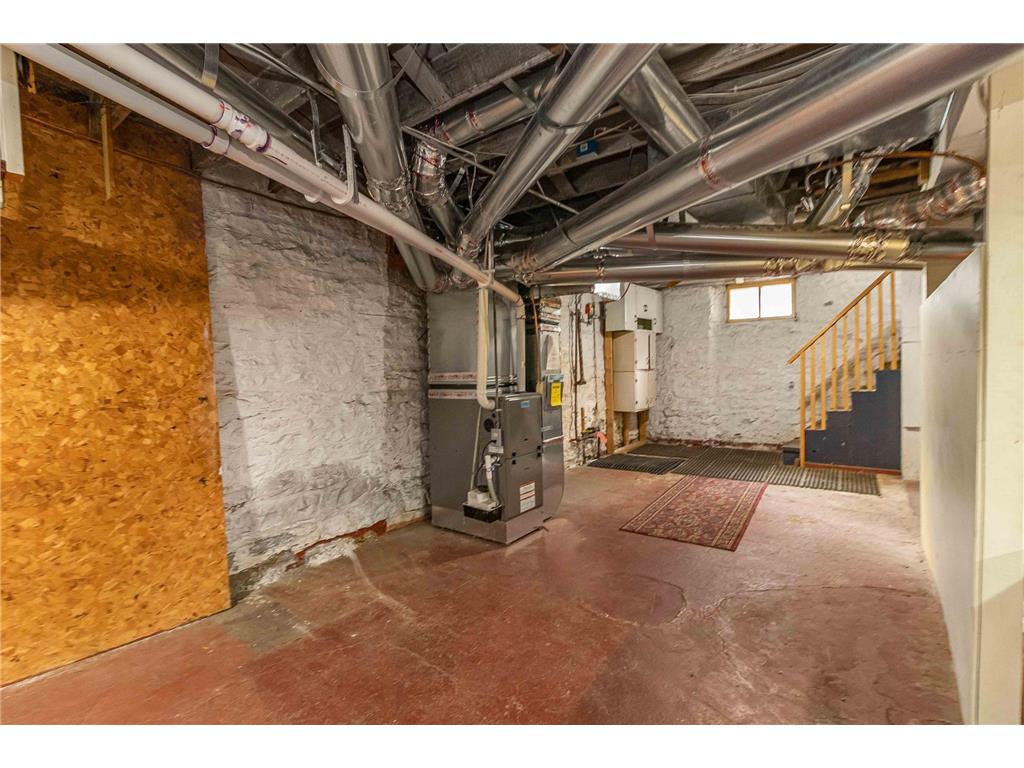 1437 Englewood Avenue Saint Paul MN 55104 7017287 image38