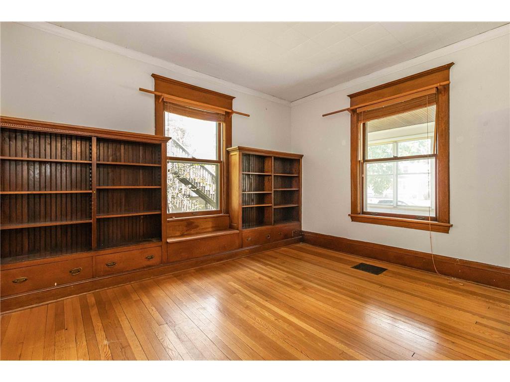 1437 Englewood Avenue Saint Paul MN 55104 7065663 image13