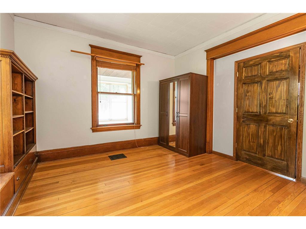 1437 Englewood Avenue Saint Paul MN 55104 7065663 image14