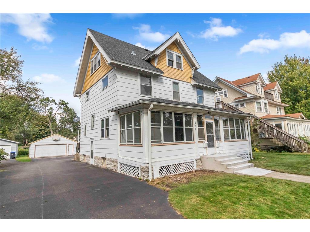 1437 Englewood Avenue Saint Paul MN 55104 7065663 image3