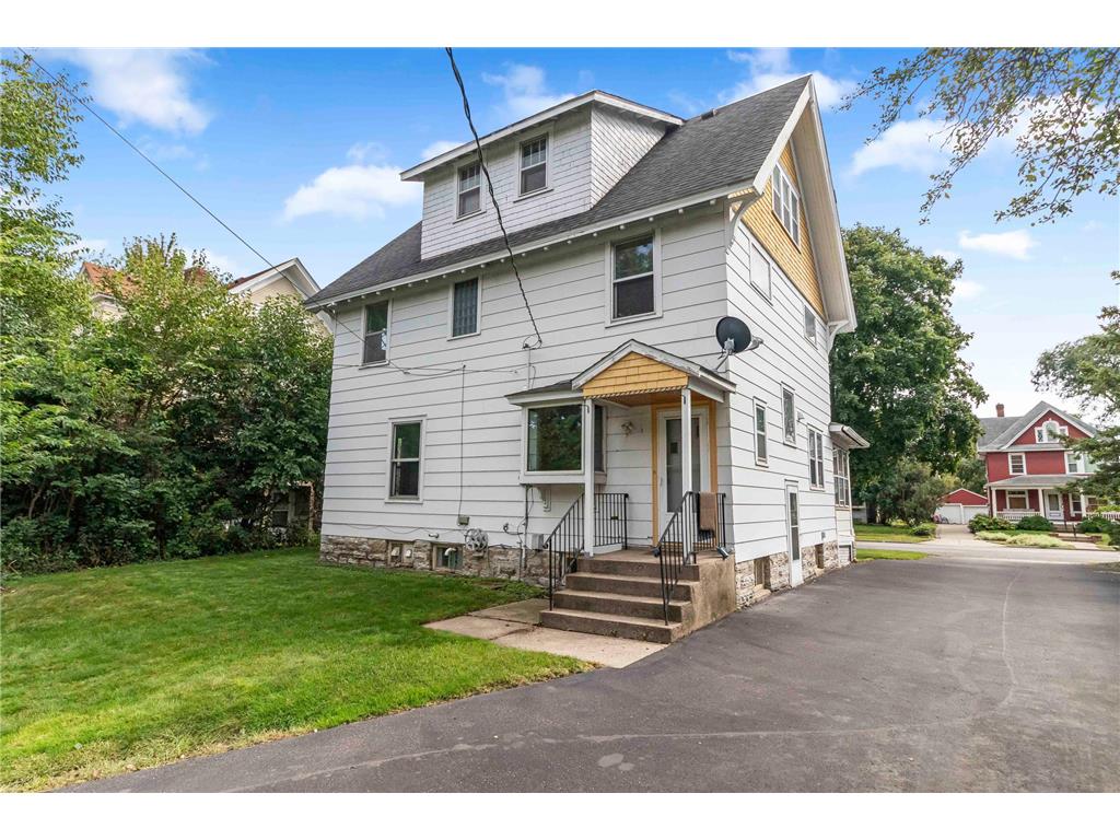 1437 Englewood Avenue Saint Paul MN 55104 7065663 image39