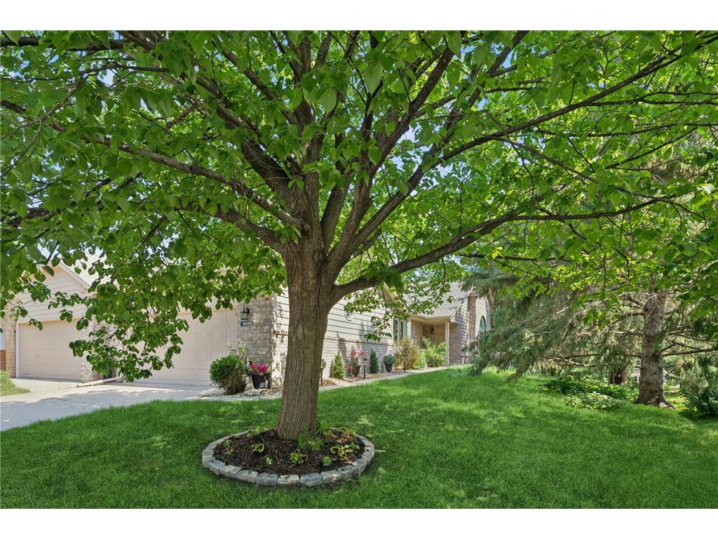 14371 Embassy Way Apple Valley MN 55124 6733406 image1