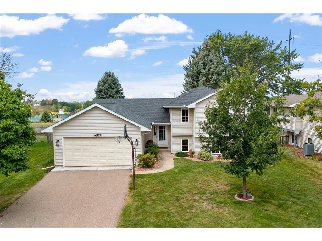 14377 Exley Lane Apple Valley MN 55124 6411387 image1