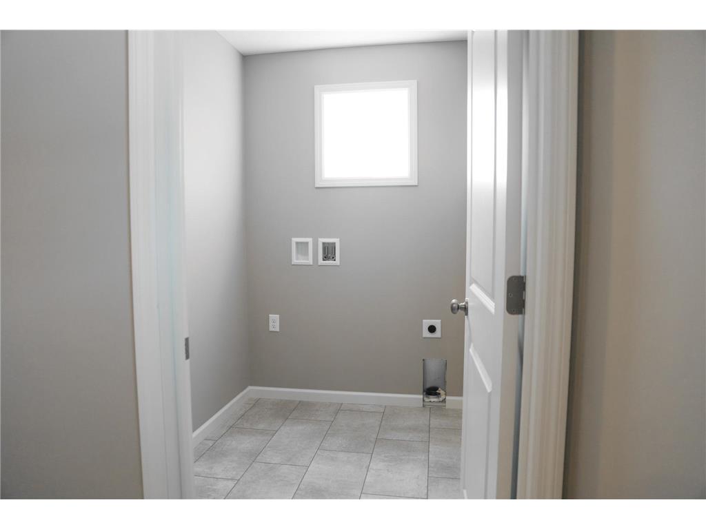 1438 192nd Avenue East Bethel MN 55005 6796991 image11