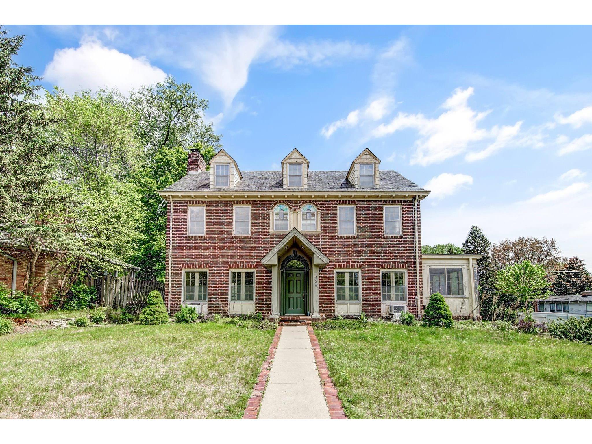 1439 Cedar Lake Parkway, Minneapolis, MN 55416 MLS 5754284 Edina