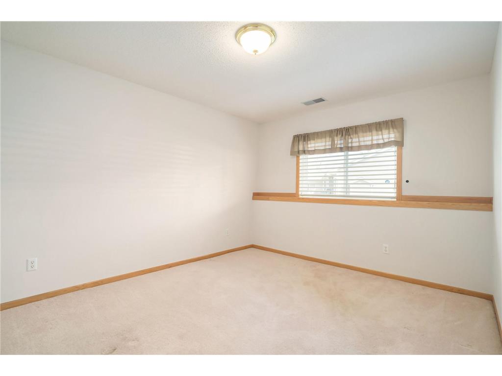 1439 Eagle Drive Waconia MN 55387 7065536 image24
