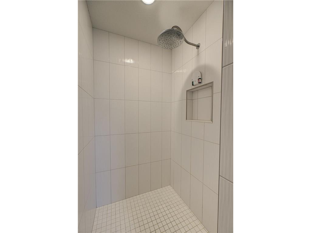 1439 Lee Circle Hudson WI 54016 6801318 image10