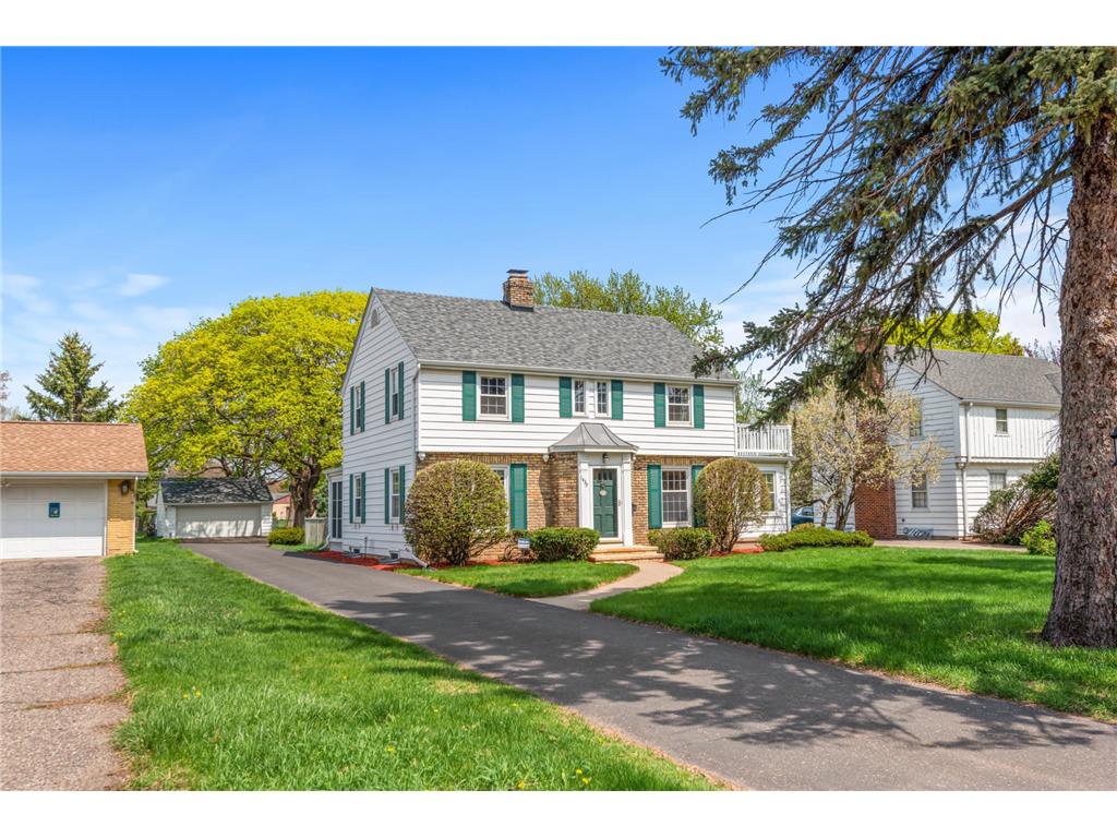 1439 Roselawn Avenue W Roseville MN 55113 6369643 image1