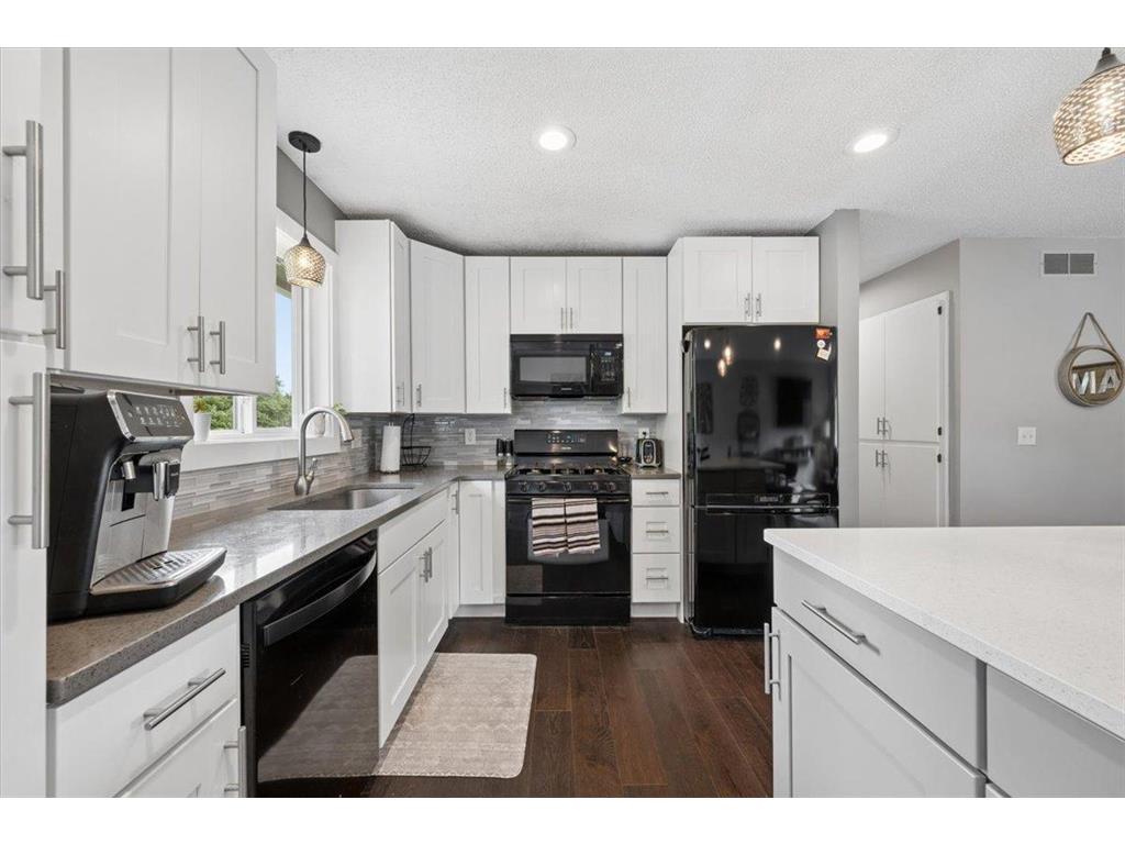 14390 Exley Lane Apple Valley MN 55124 7078029 image7