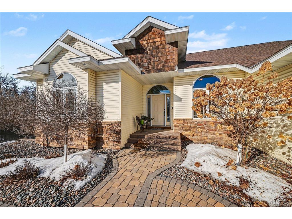 14398 244th Avenue NW Livonia Twp MN 55398 7021477 image1
