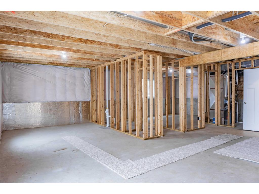 143X Nutmeg Circle Carver MN 55315 6825379 image42